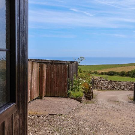Dairy Cottage Staintondale Екстериор снимка