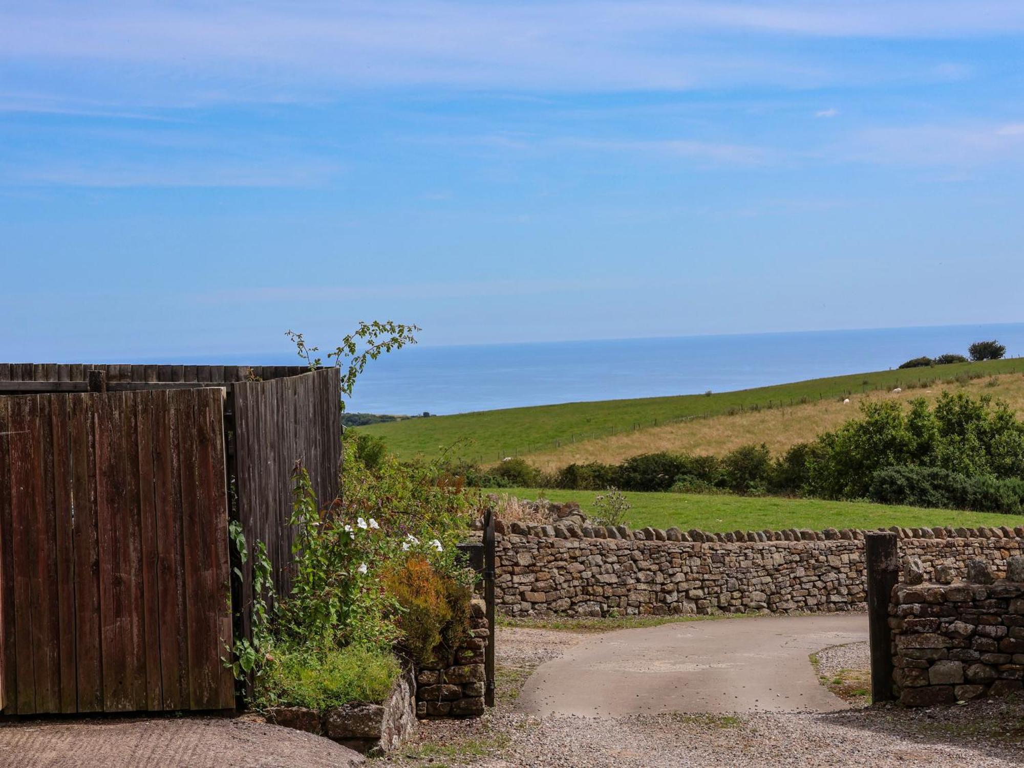 Dairy Cottage Staintondale Екстериор снимка