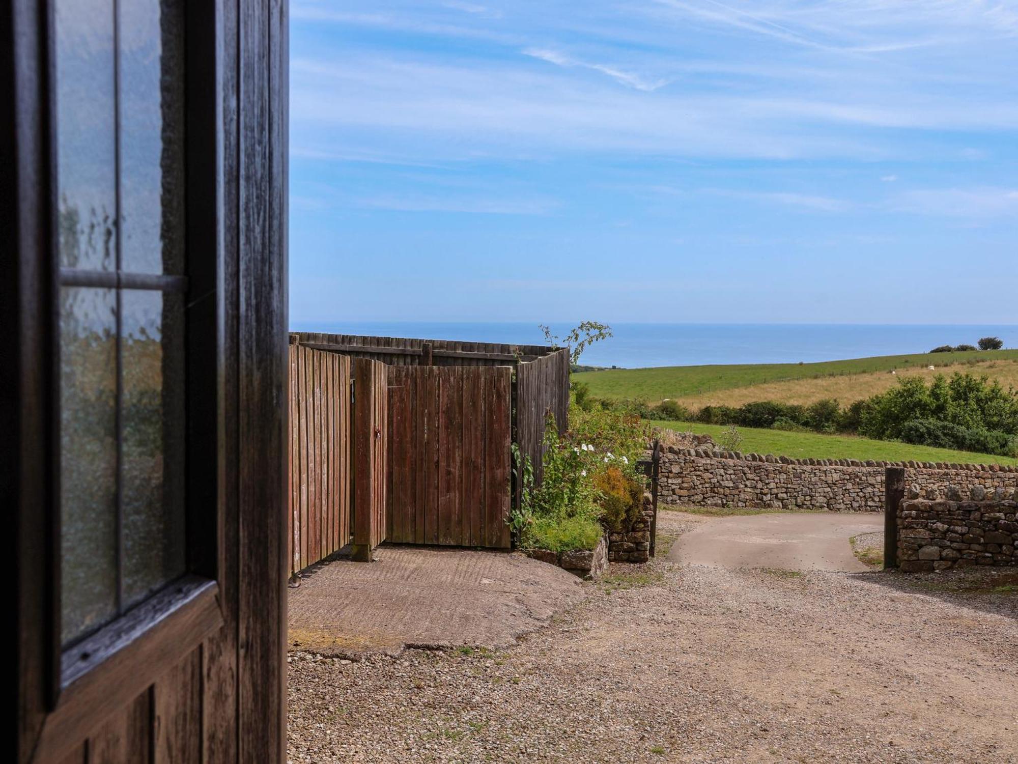 Dairy Cottage Staintondale Екстериор снимка